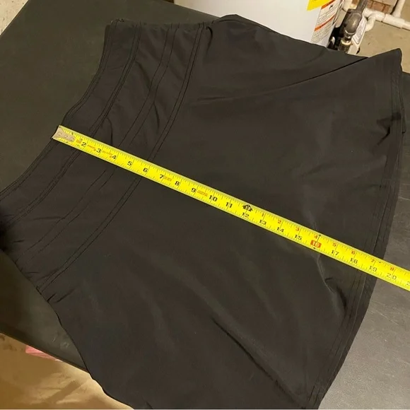 Athleta Black A Line School Day Skort Skirt Women’s Size 10 - Picture 9 of 10